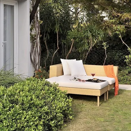 Otel Satsuma Suites 3*