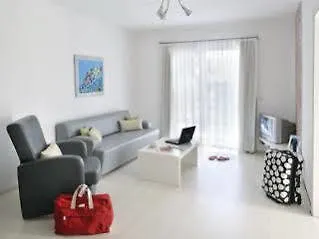 Otel Satsuma Suites 3*
