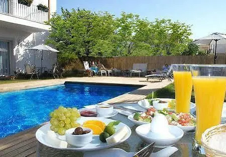 Satsuma Suites